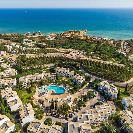 Coastal Retreat With Pool And Beach Access By Drago Rentals Albufeira Buitenkant foto
